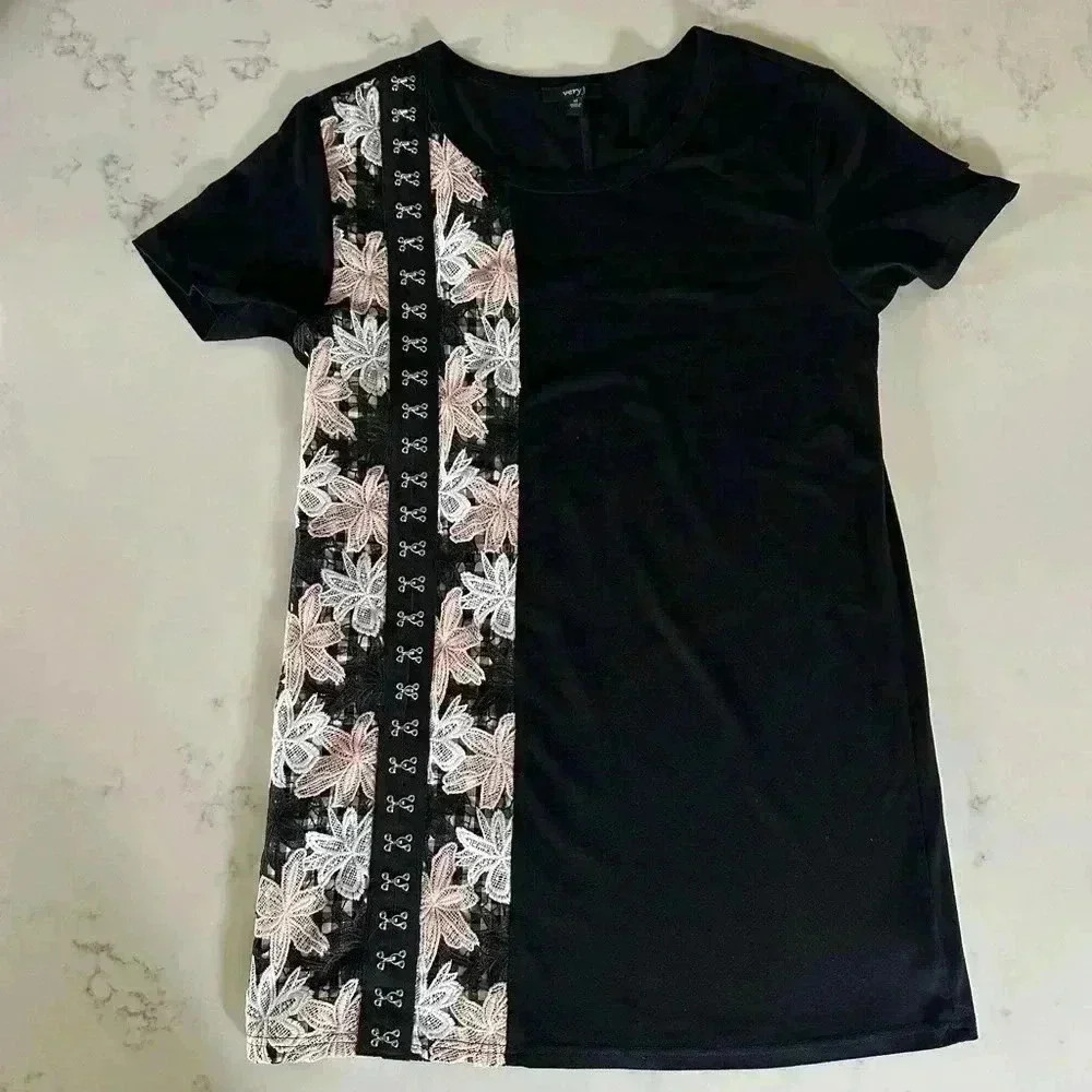 Very J Black Dress with Unique Gingham/Floral/Lace Detailing Size M -A8